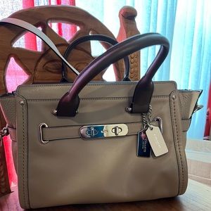 Coach Swagger Bag Like New